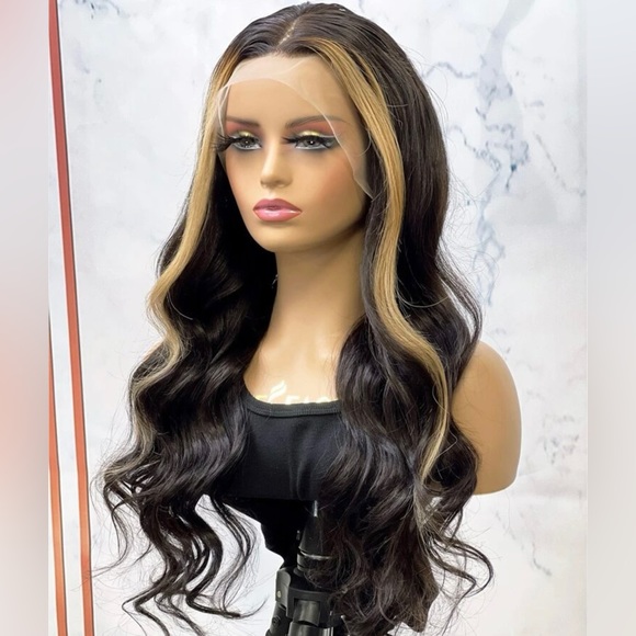13*4 Lace Front 150% Density Body Wave Human Hair Wig 22 inches - Picture 2 of 8